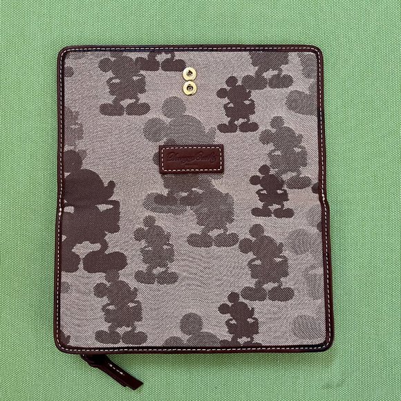 NWT DISNEY DOONEY & BOURKE MICKEY MOUSE TONAL CHECKBOOK WALLET - Picture 2 of 4